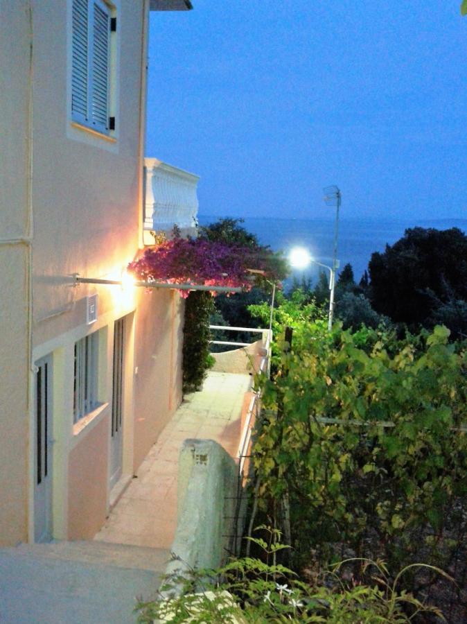 Apostolos&Eleni Family Apartments Perama  Exterior foto